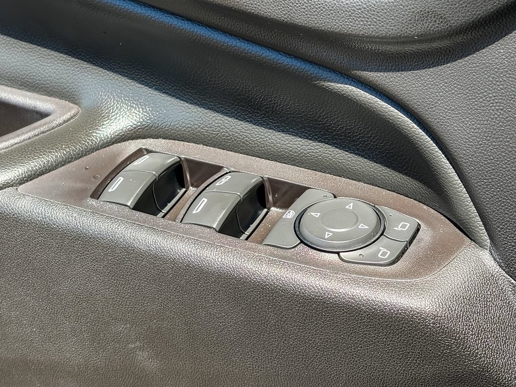 Used 2022 Chevrolet Equinox LT FWD image 43