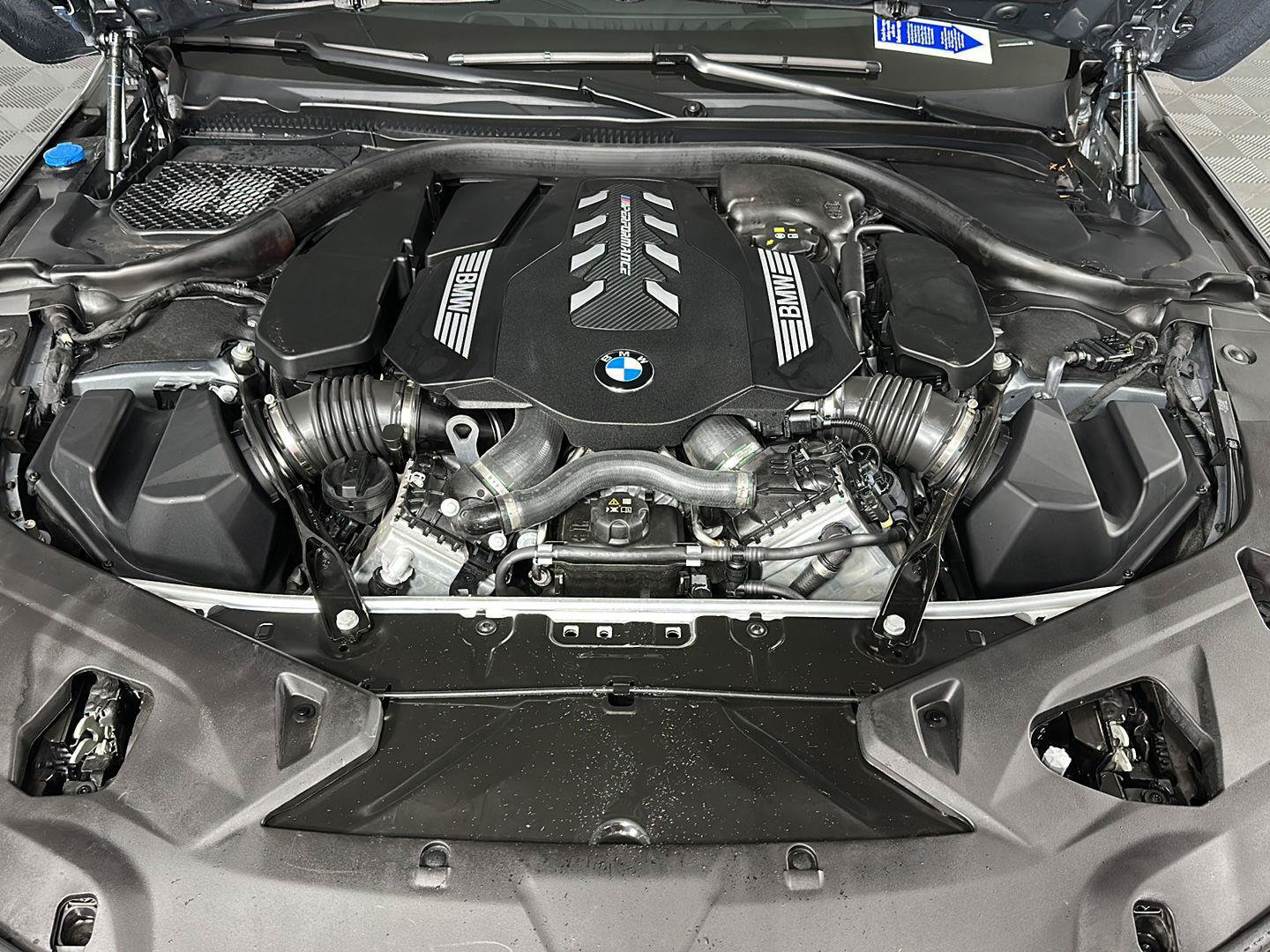 Used 2024 BMW M850i Gran Coupe xDrive w/ M Sport Professional Package AWD/4WD image 7