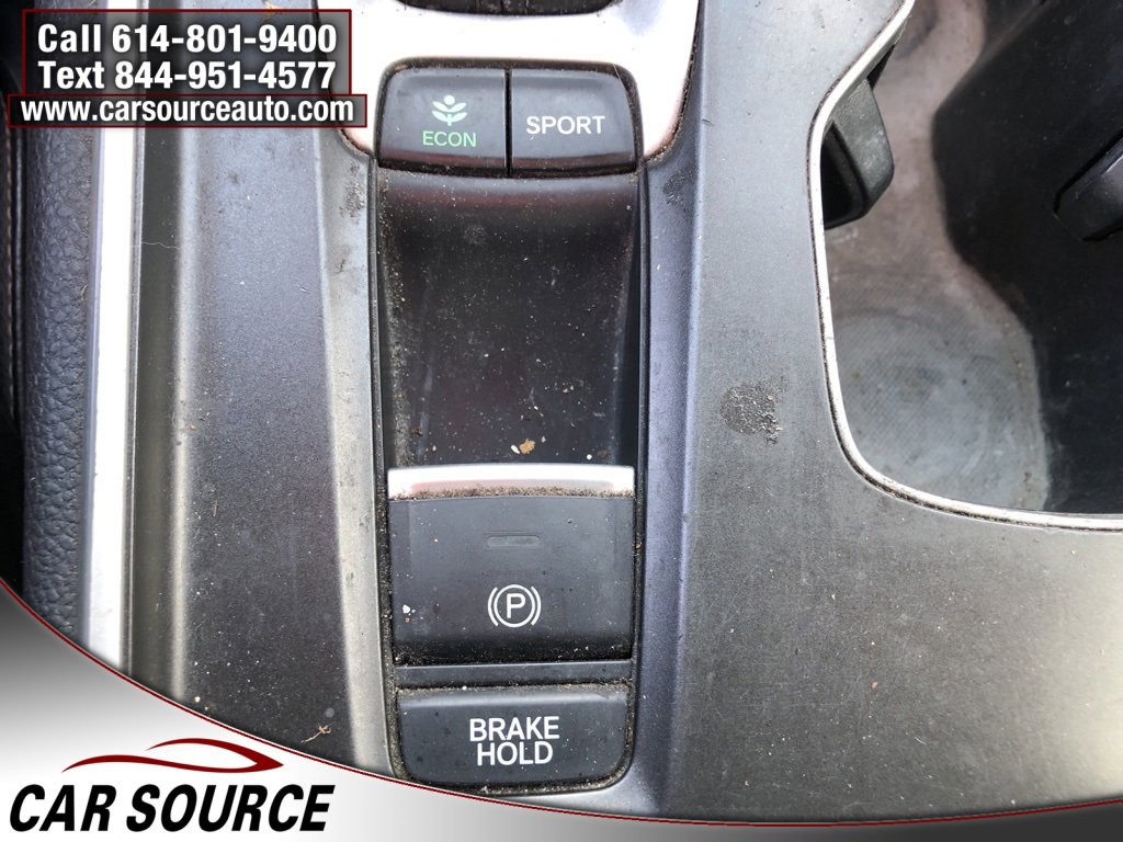 Used 2018 Honda Accord Sport image 20