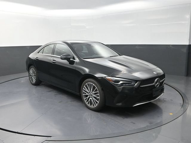 Used 2025 Mercedes-Benz CLA 250 image 10
