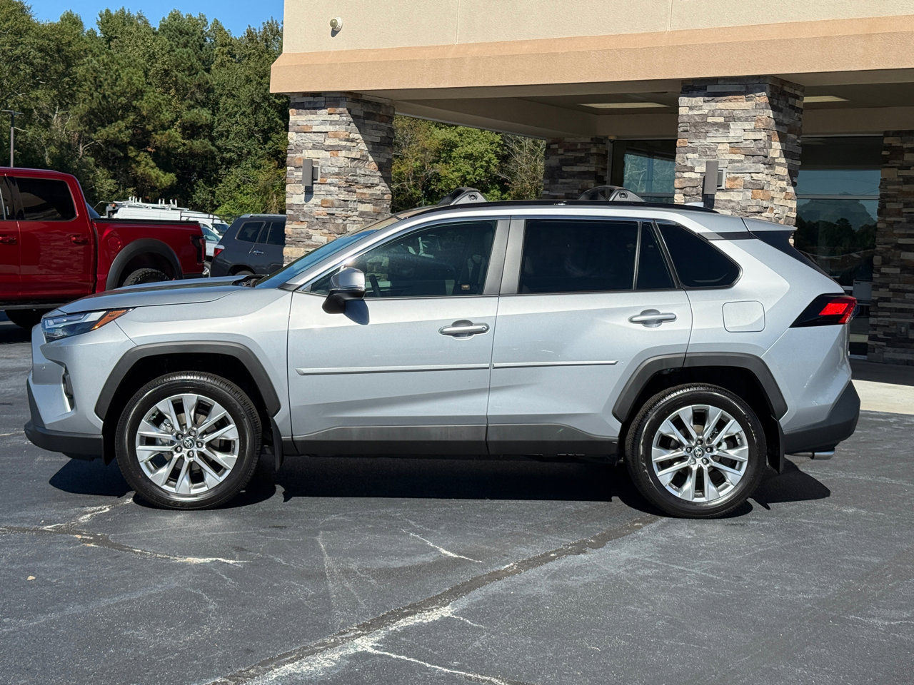 Used 2025 Toyota RAV4 XLE Premium w/ Weather Package image 2