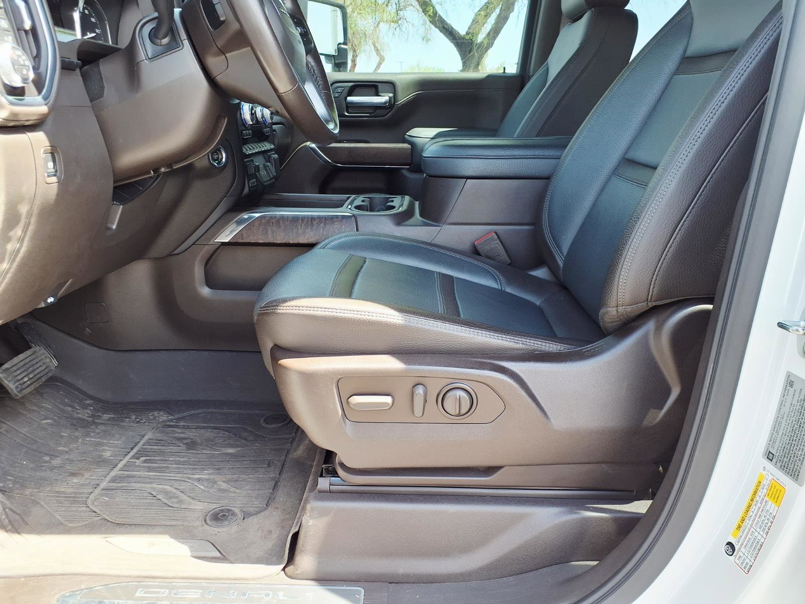 Used 2021 GMC Sierra 3500 Denali w/ Denali Ultimate Package image 25