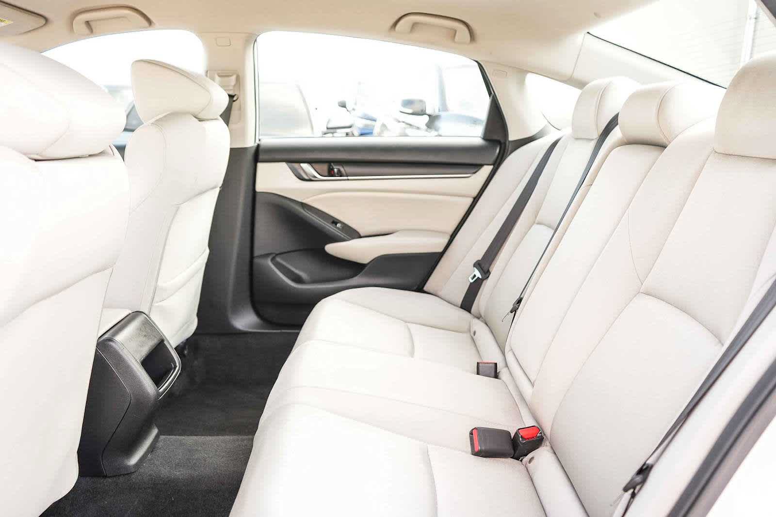 Used 2019 Honda Accord LX image 17