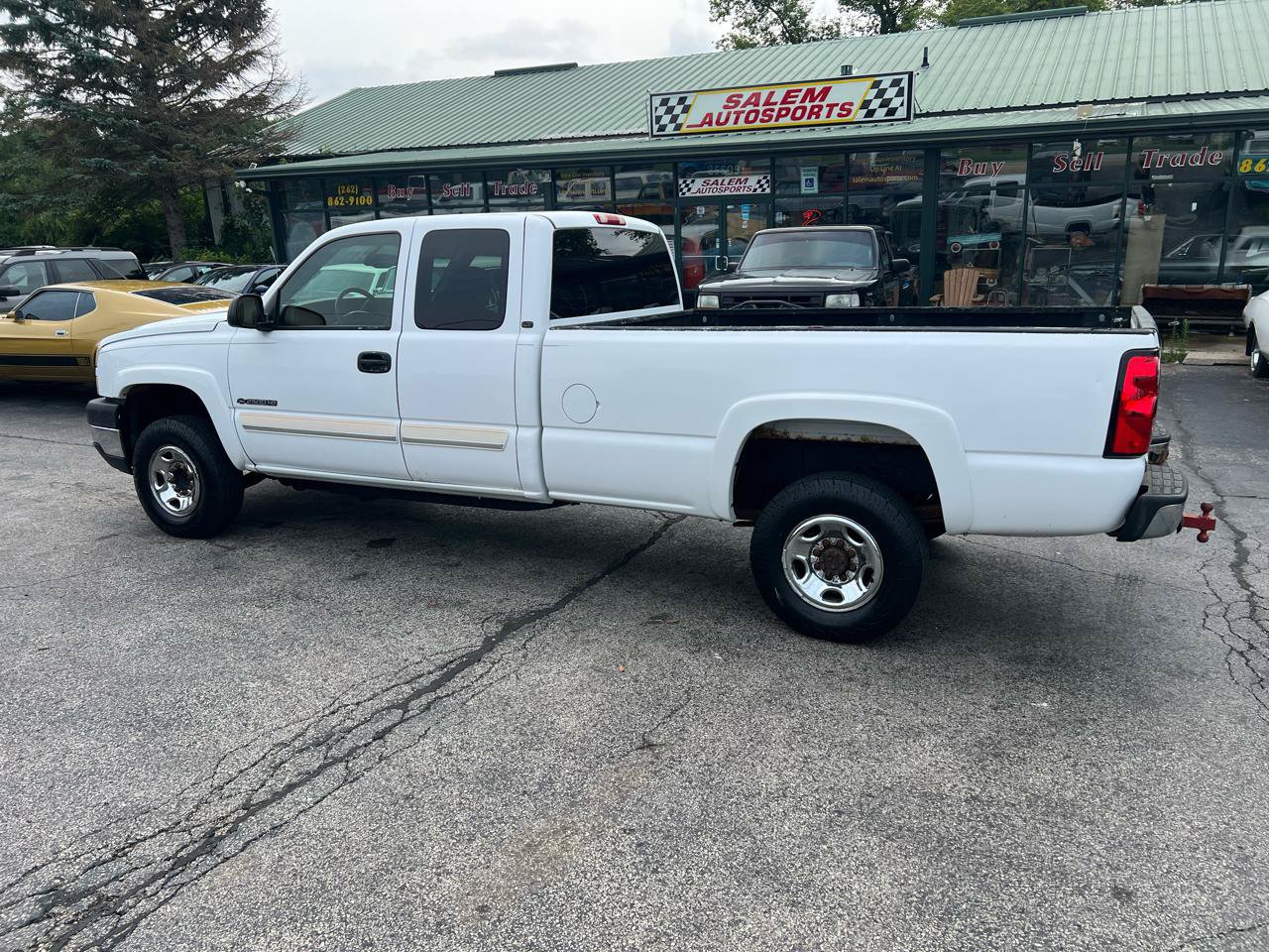 Used 2006 Chevrolet Silverado 2500 LT RWD image 17