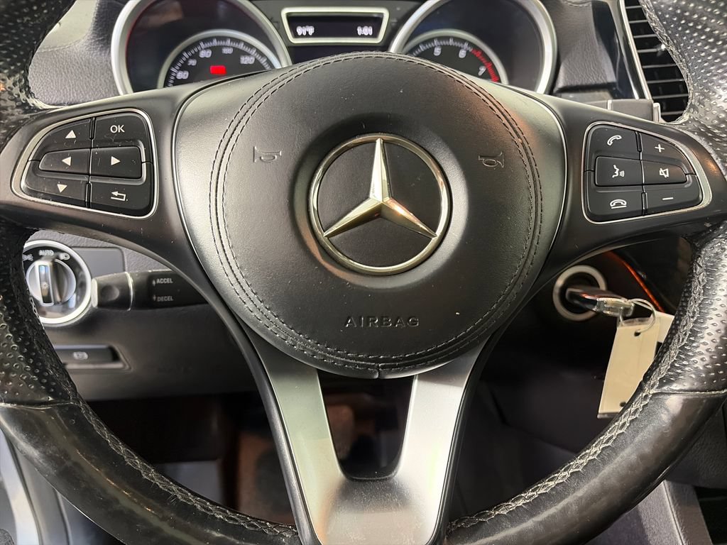 Used 2017 Mercedes-Benz GLS 550 4MATIC image 16