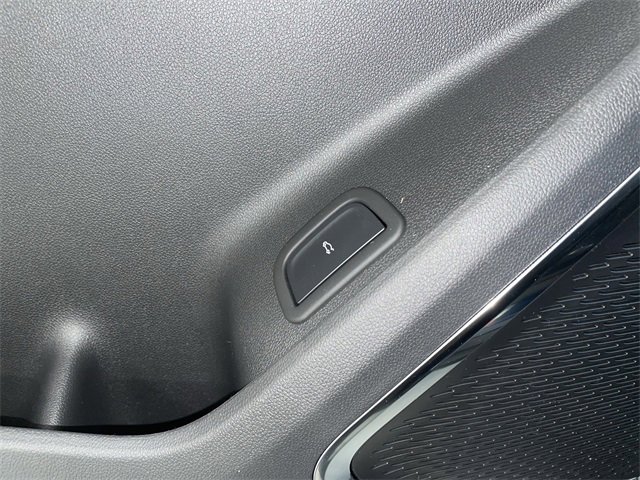 New 2026 Chevrolet Traverse RS image 28