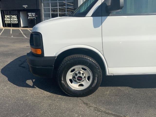 Used 2013 GMC Savana 3500 RWD image 19
