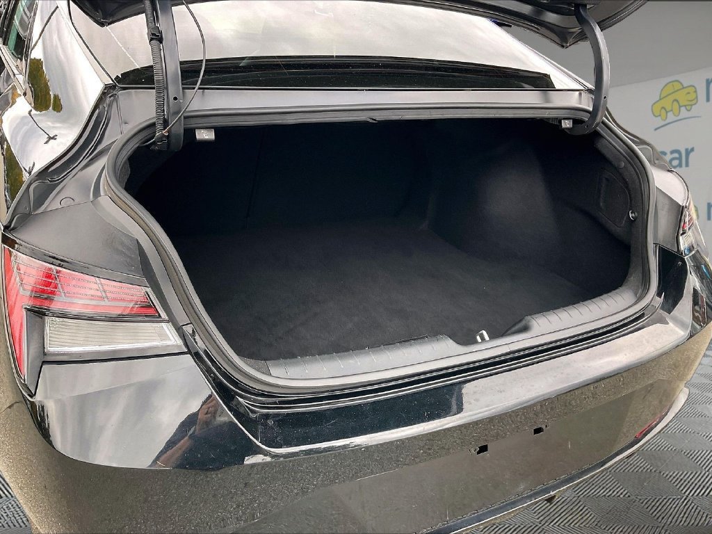 Used 2022 Hyundai Elantra N Line w/ Cargo Package FWD image 35