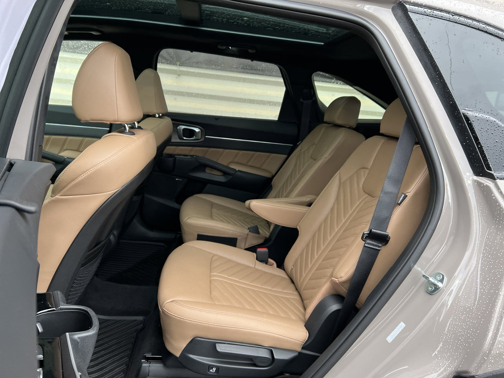 New 2026 Kia Sorento SX Prestige w/ Olive Brown Leather Package image 13
