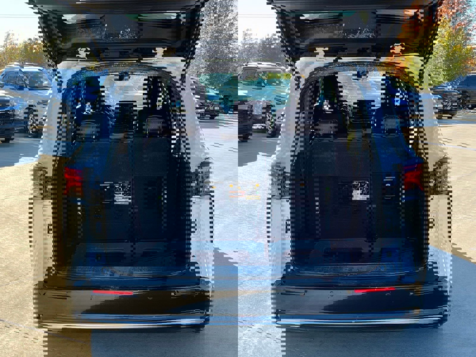 Used 2021 Toyota Sienna Platinum image 15