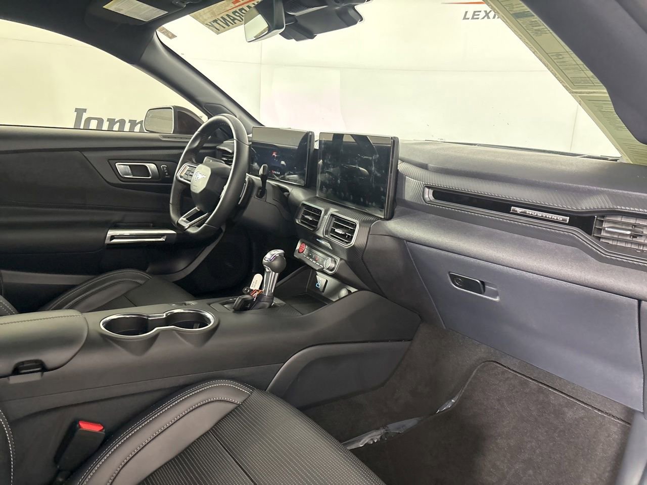 Used 2025 Ford Mustang GT RWD image 23