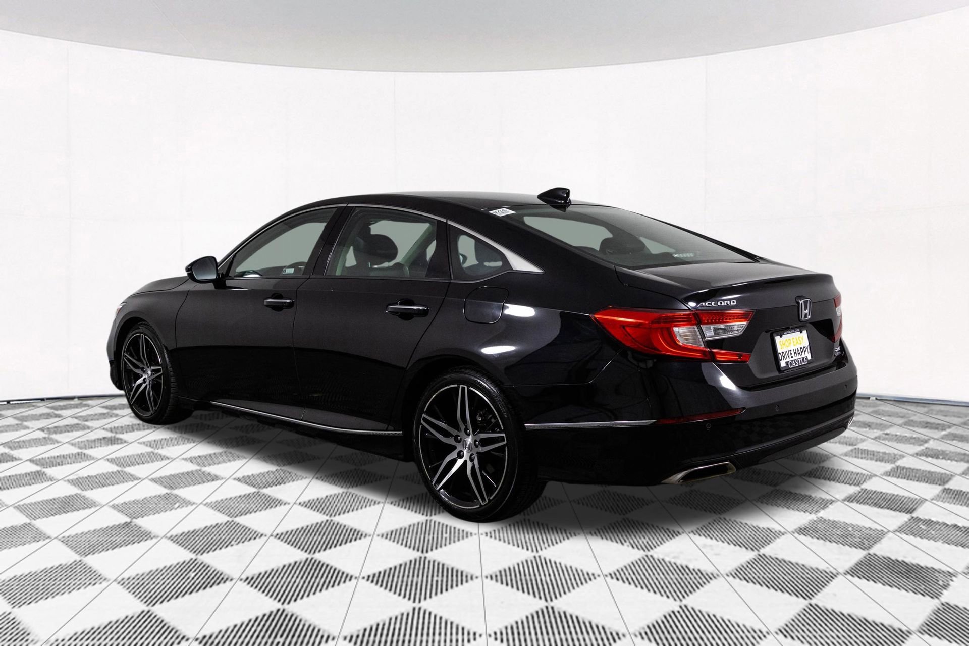Used 2021 Honda Accord Touring image 12
