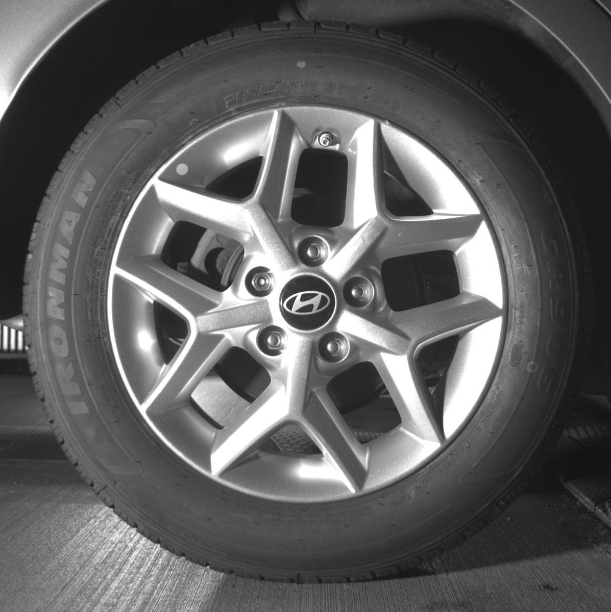 Used 2025 Kia Soul LX w/ LX Technology Package FWD image 22