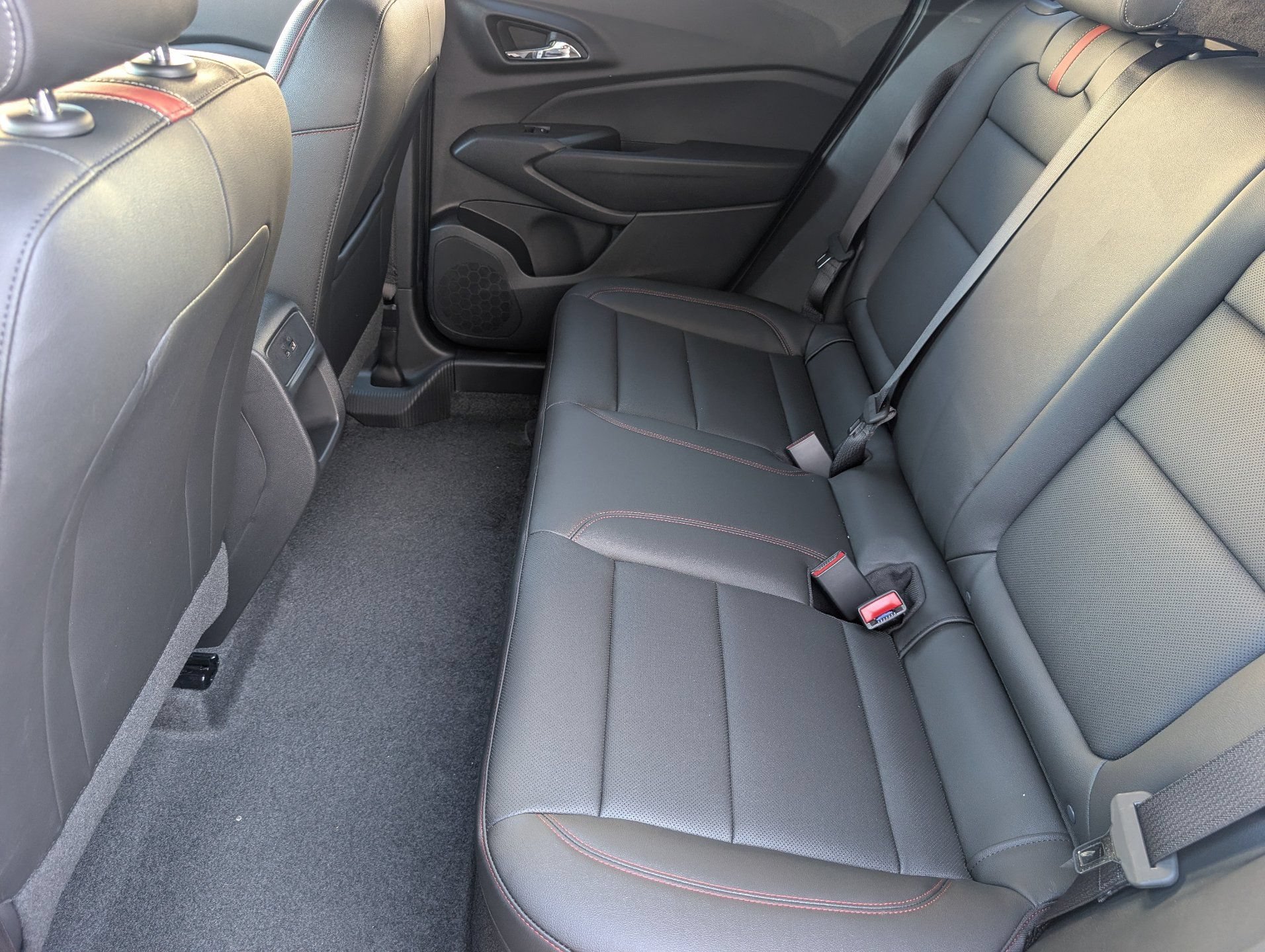 New 2026 Chevrolet Trax RS FWD image 15
