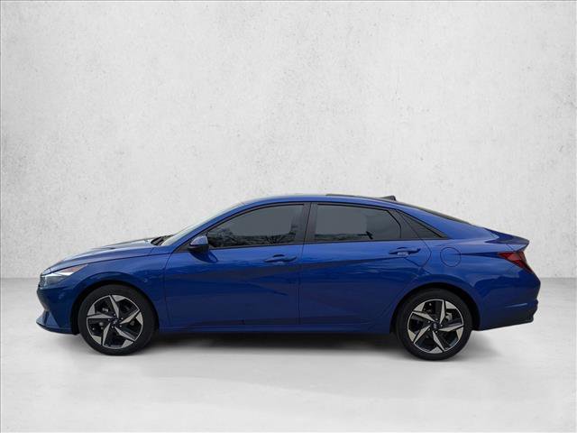 Used 2023 Hyundai Elantra SEL w/ Convenience Package image 5
