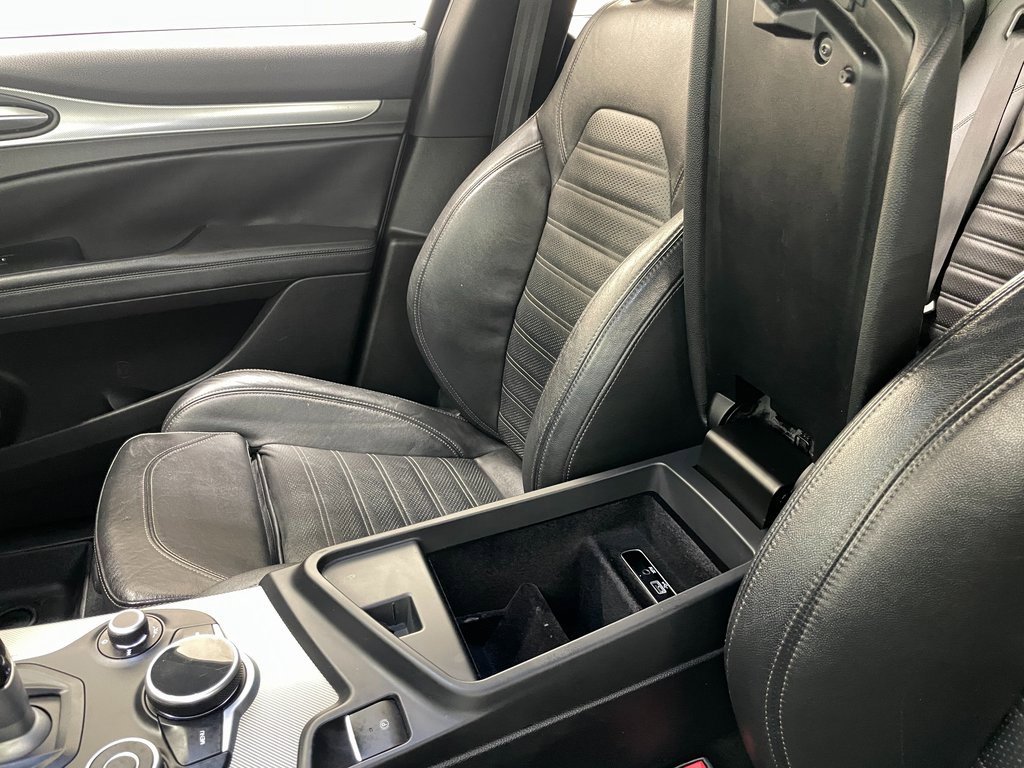 Used 2018 Alfa Romeo Stelvio Ti Sport image 33
