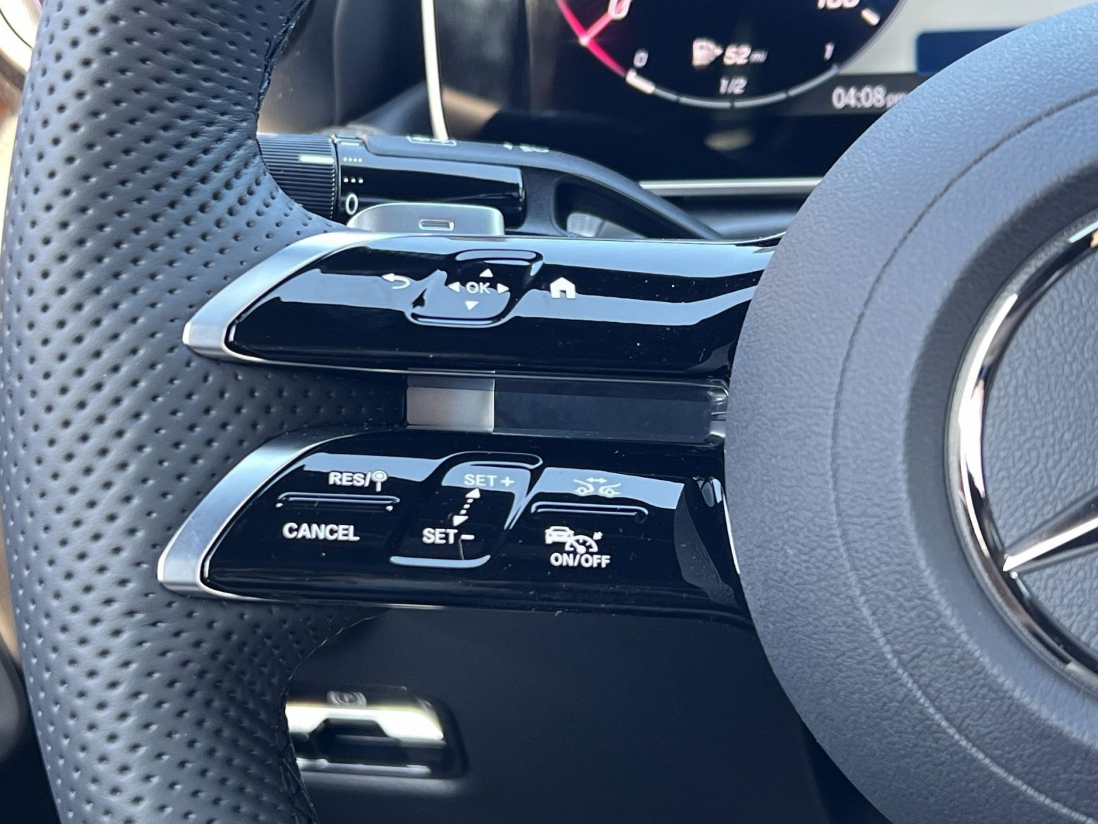 New 2026 Mercedes-Benz CLE 450 4MATIC Coupe image 31