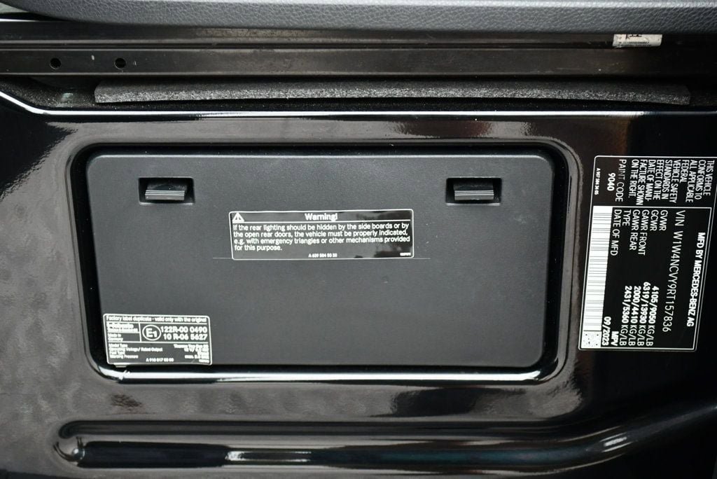 Used 2024 Mercedes-Benz Sprinter 2500 image 71