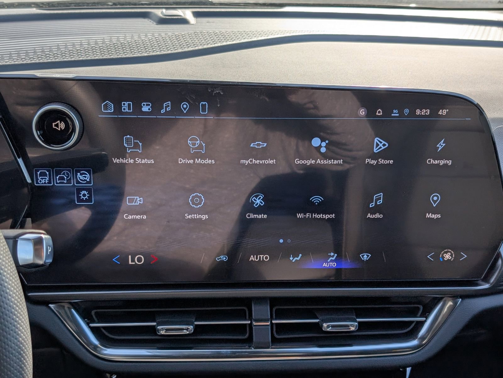 New 2026 Chevrolet Equinox EV LT image 20