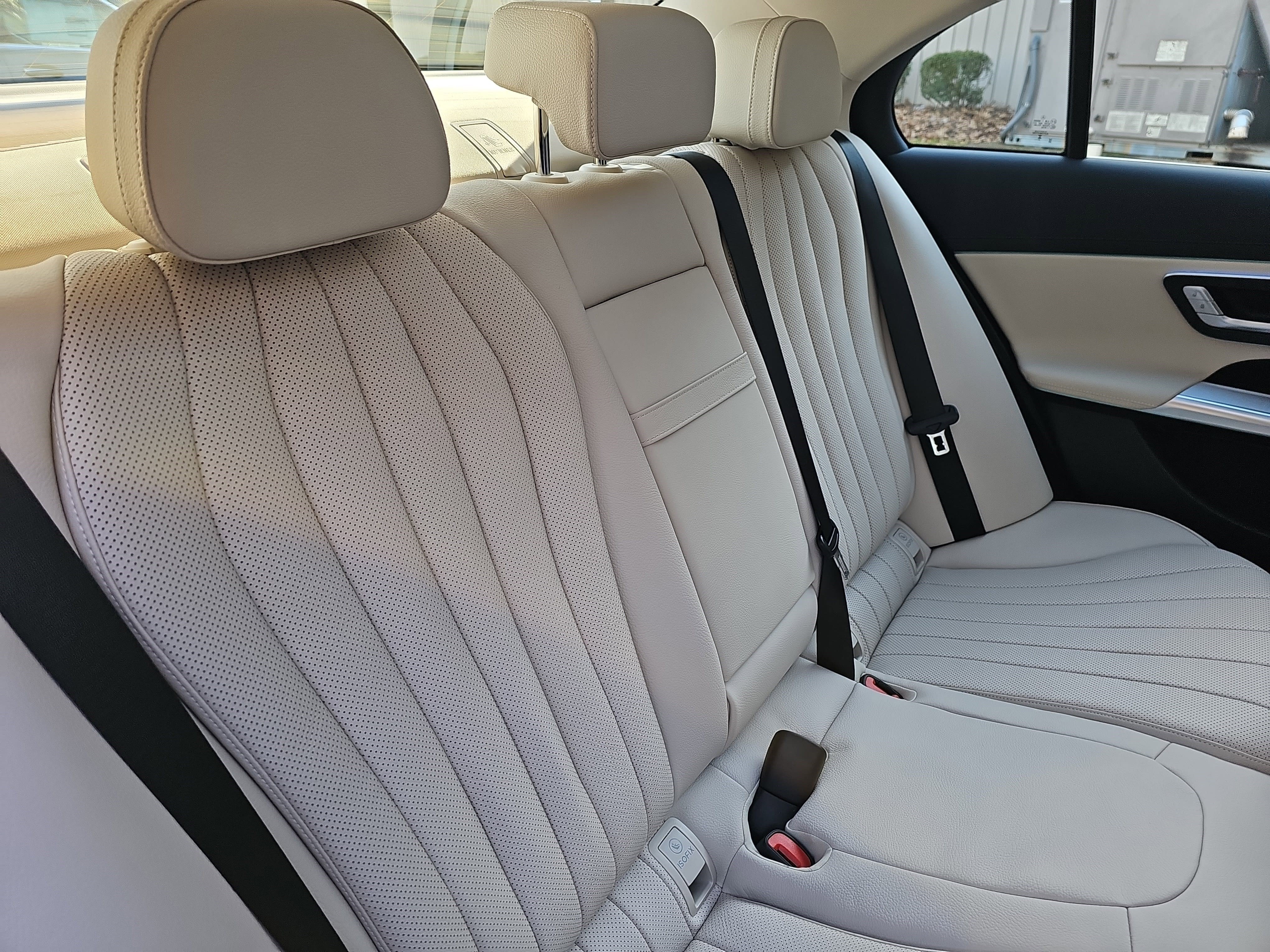 New 2026 Mercedes-Benz E 350 4MATIC Sedan image 12