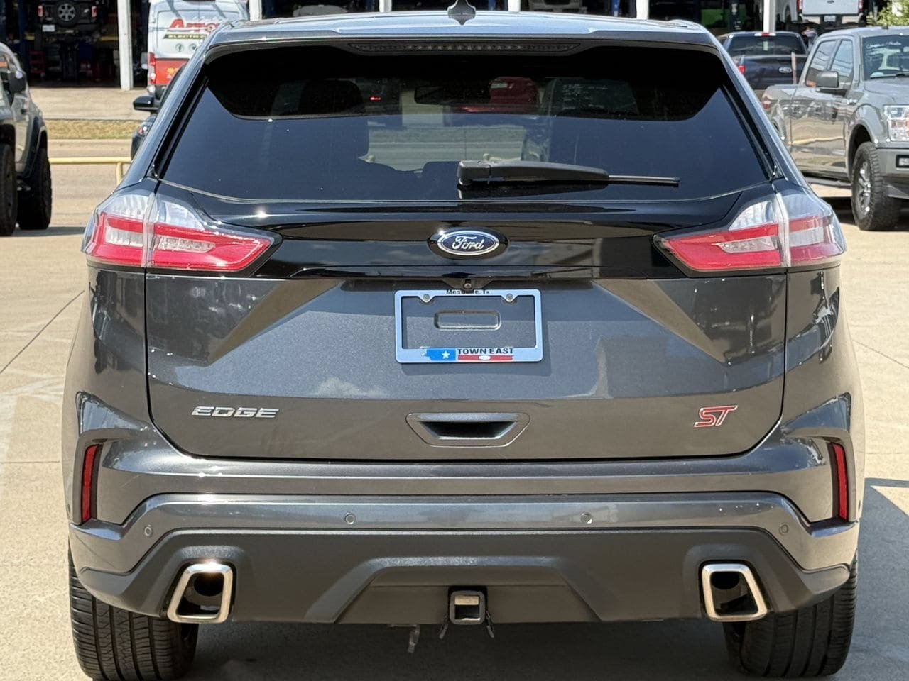 Used 2020 Ford Edge ST w/ Equipment Group 401A AWD/4WD image 6