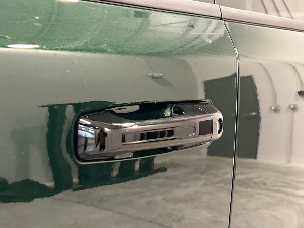 New 2026 RAM 1500 4x4 Crew Cab image 13