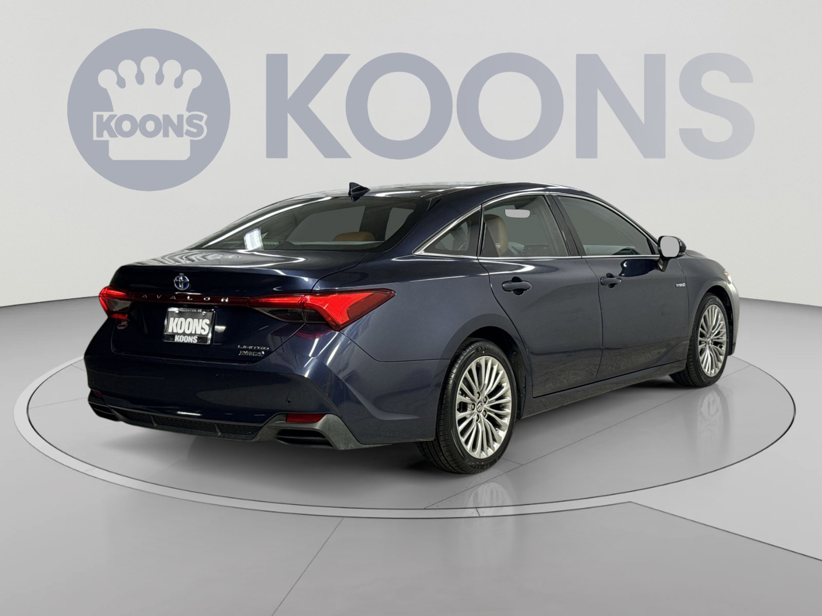 Used 2020 Toyota Avalon Limited w/ Advanced Safety Package FWD image 20