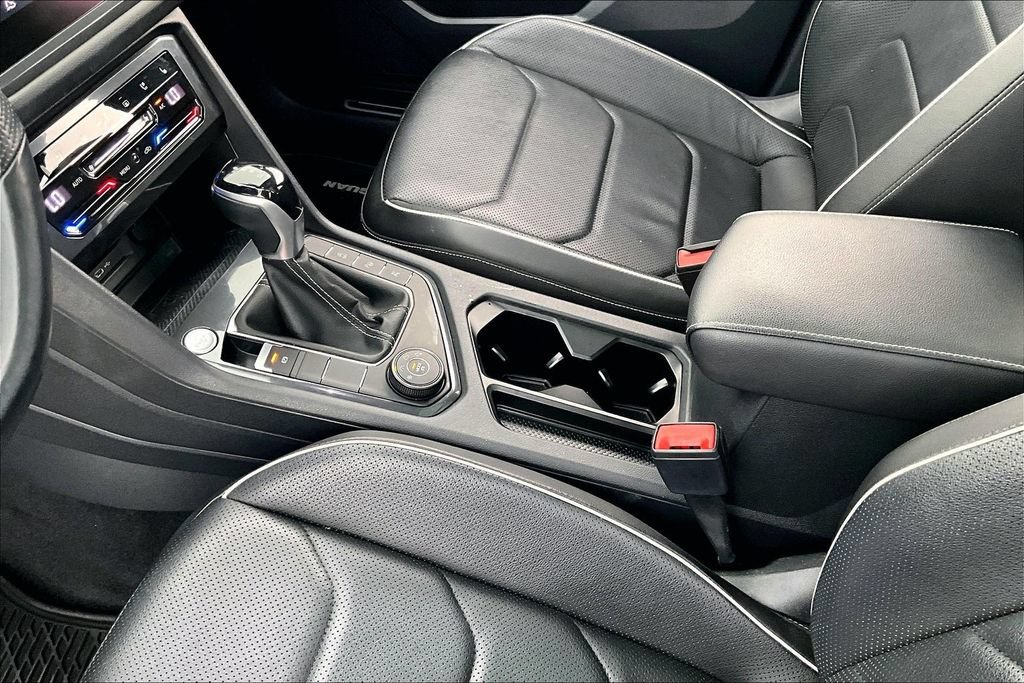 Used 2022 Volkswagen Tiguan SEL R-Line AWD/4WD image 18
