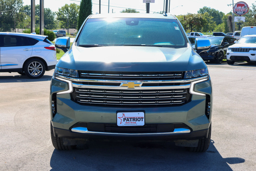 Used 2023 Chevrolet Tahoe Premier AWD/4WD image 2