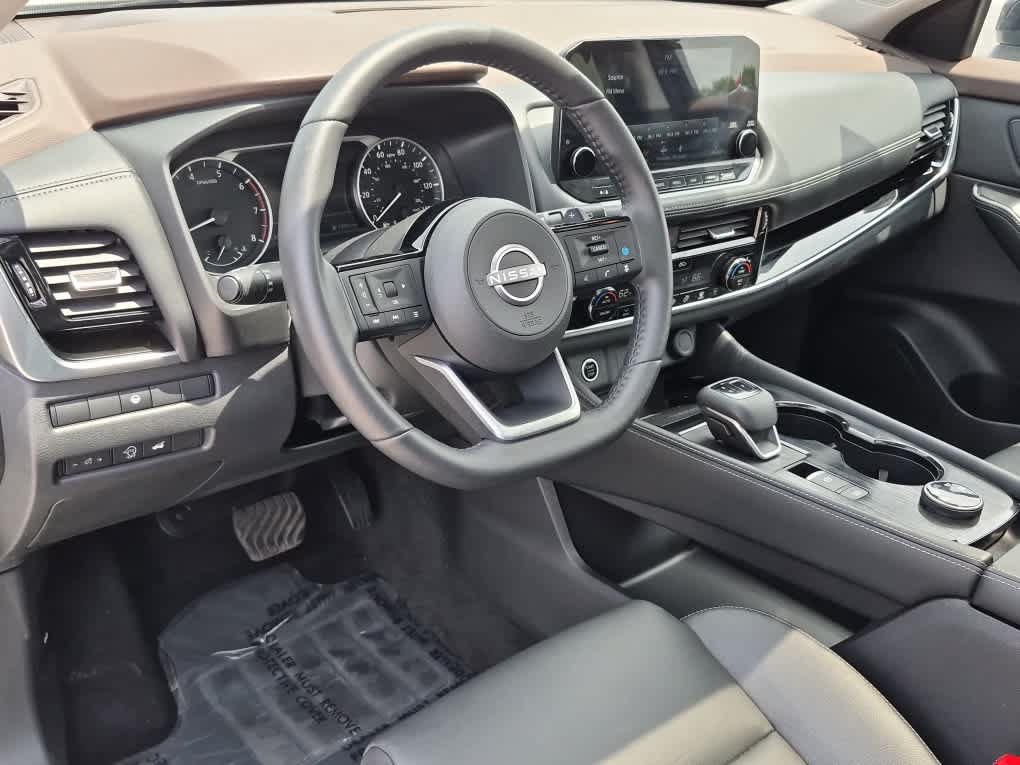Used 2023 Nissan Rogue SL w/ SL Premium Package AWD/4WD image 12