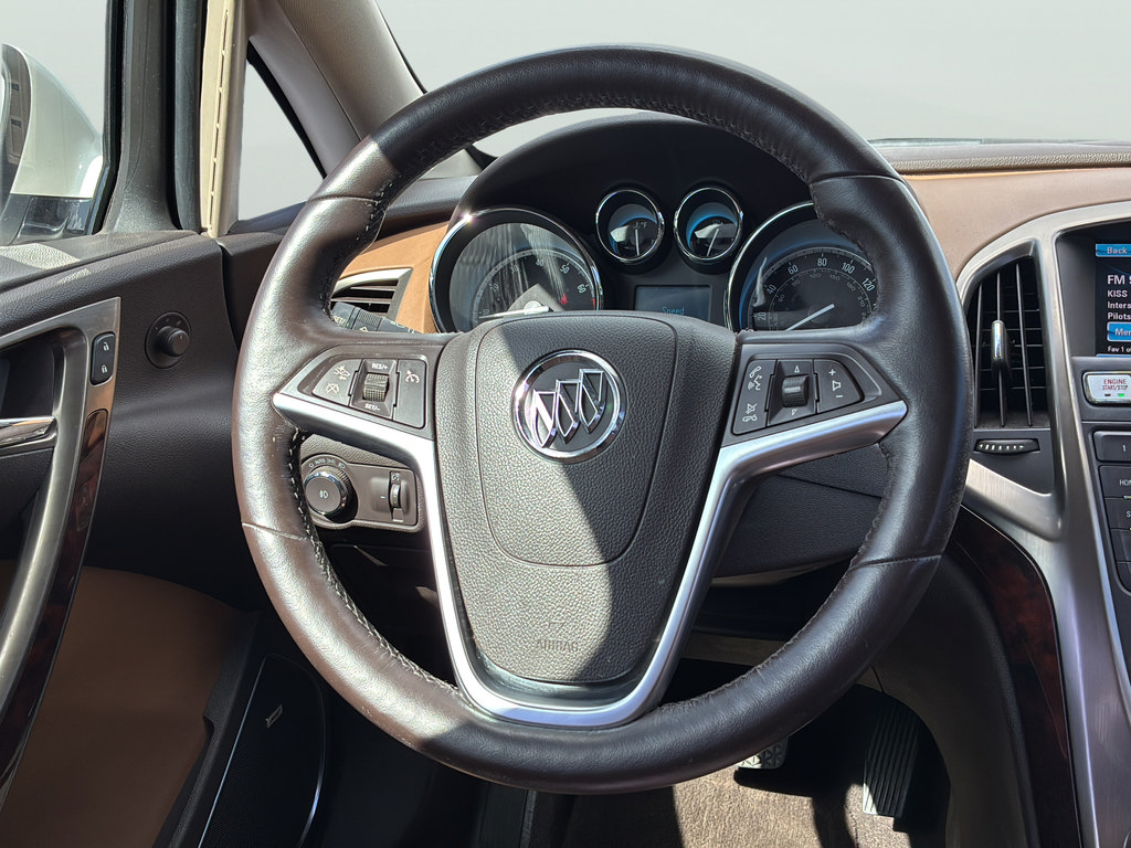 Used 2014 Buick Verano Leather FWD image 18