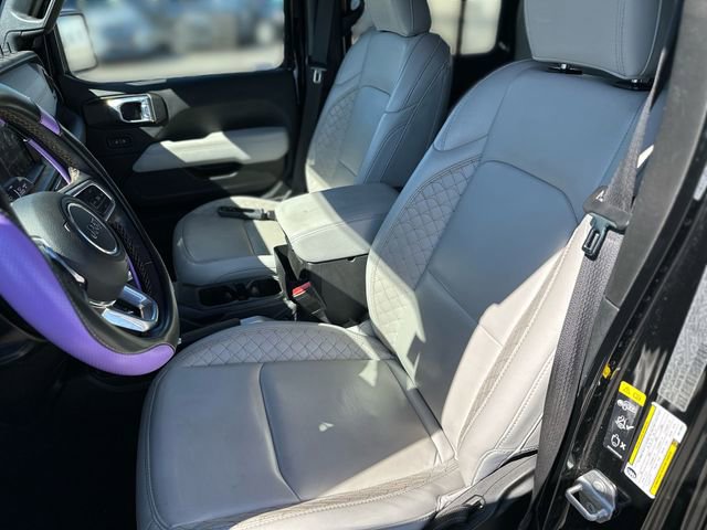 Used 2022 Jeep Wrangler Unlimited Sahara AWD/4WD image 15