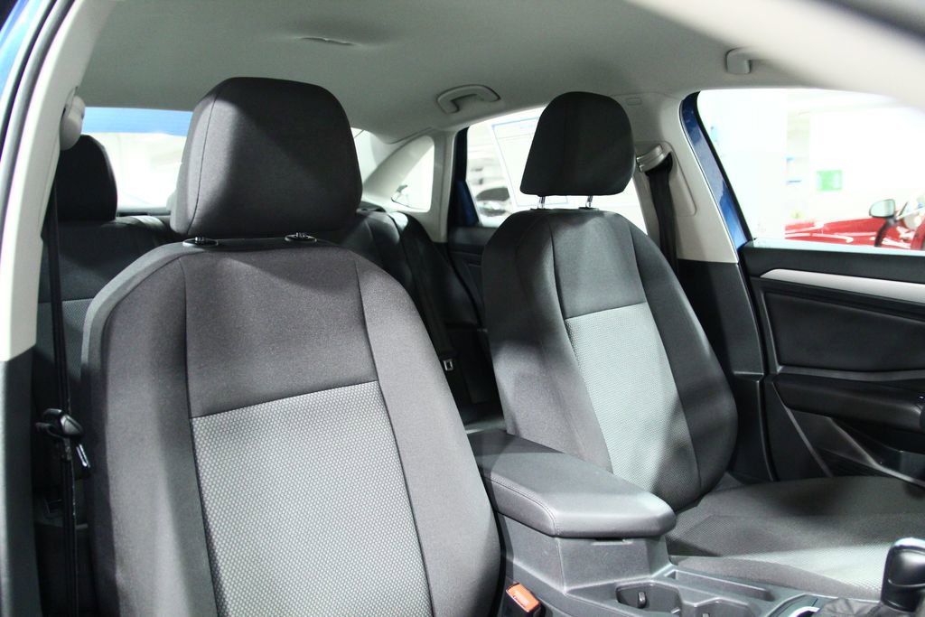 Used 2019 Volkswagen Jetta S image 23