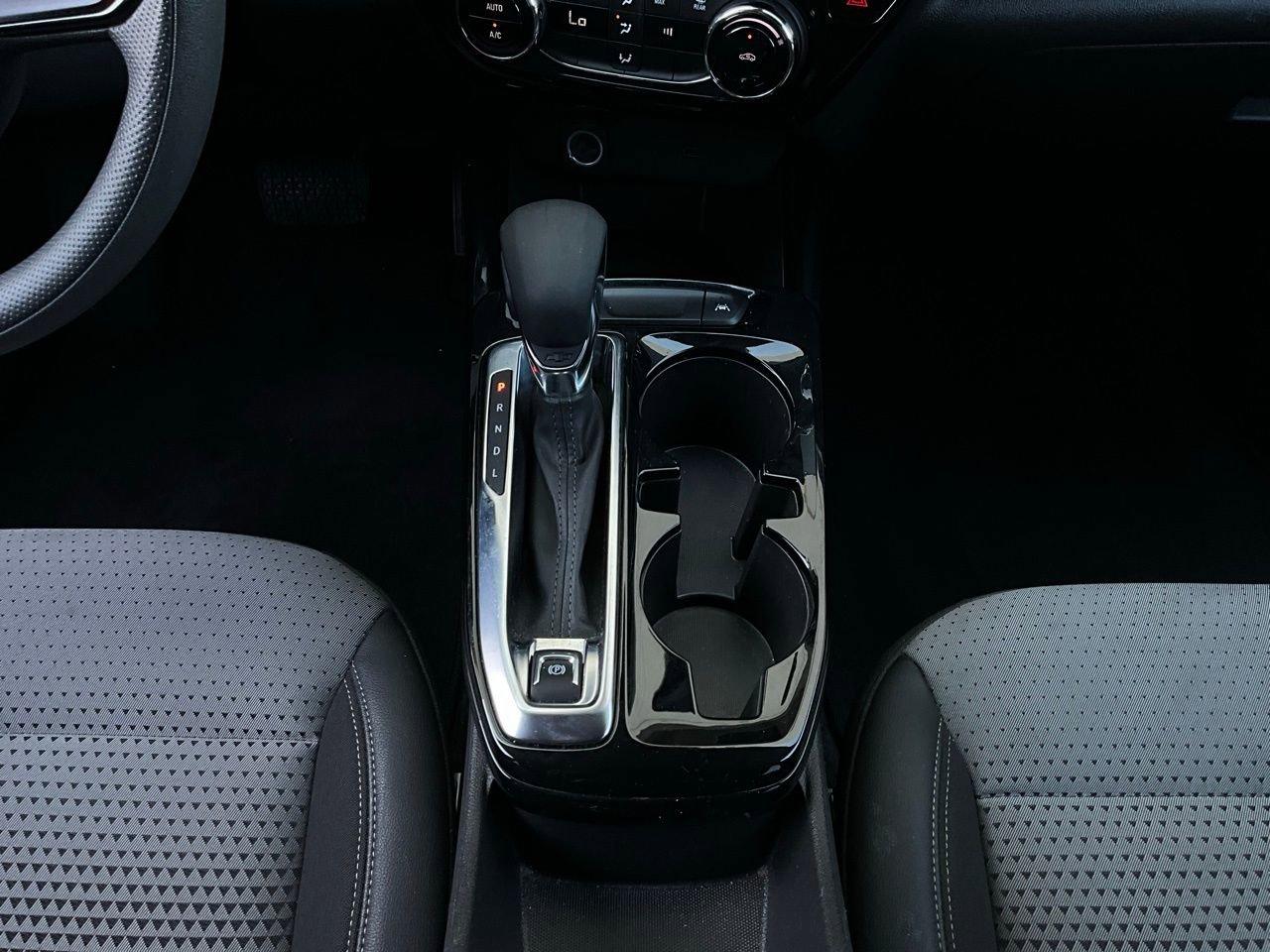 Used 2025 Chevrolet Trax LT image 14