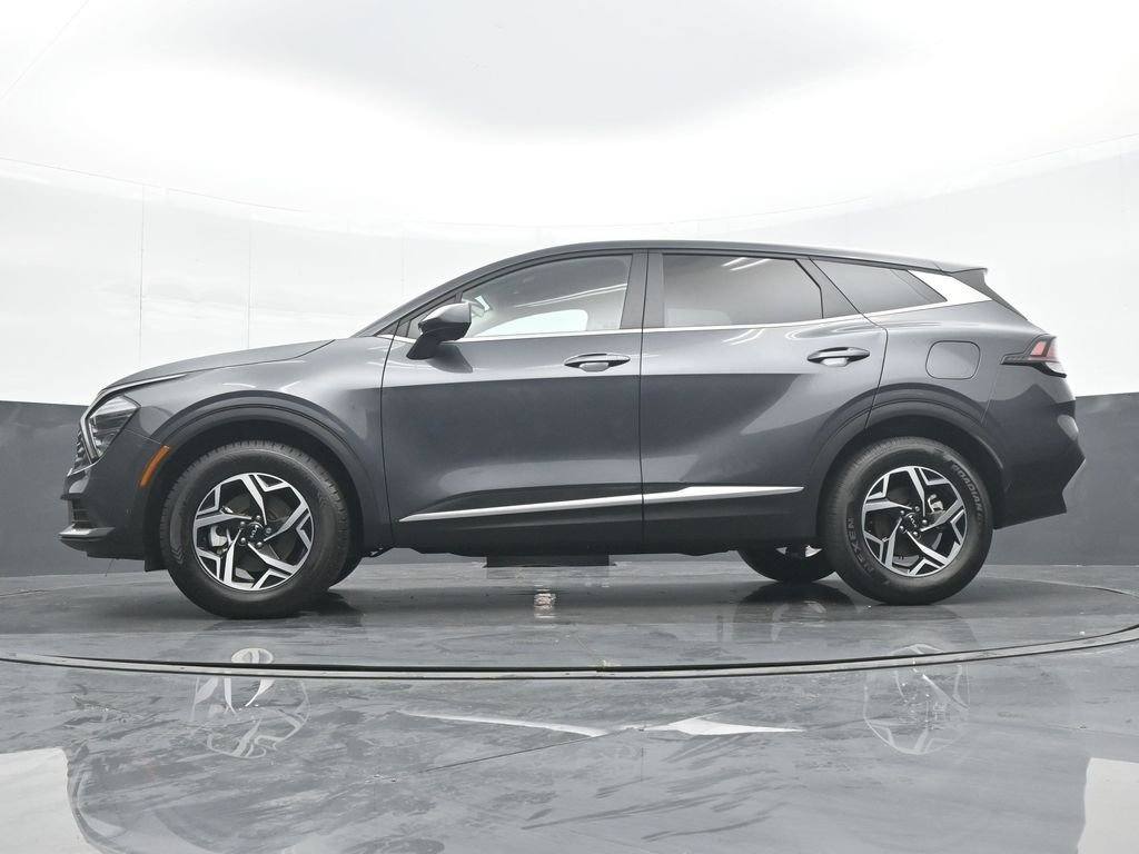Used 2024 Kia Sportage LX image 27