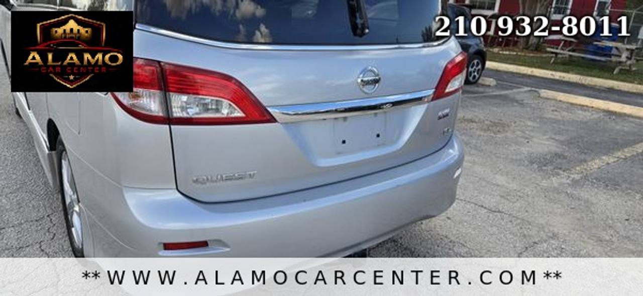 Used 2016 Nissan Quest SL FWD image 11