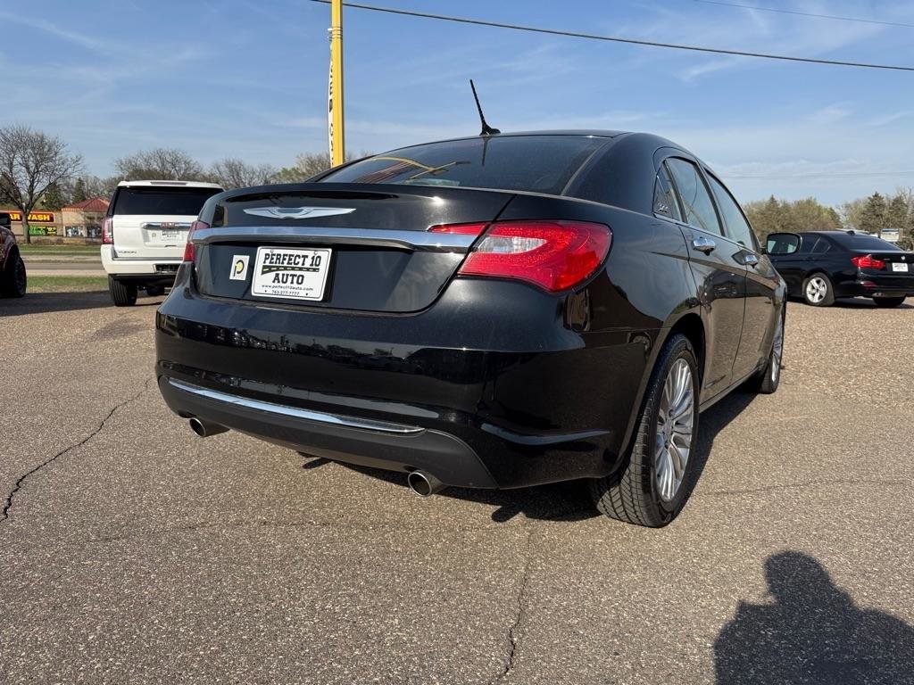 Used 2013 Chrysler 200 Limited w/ Sun/Sound Group FWD image 5