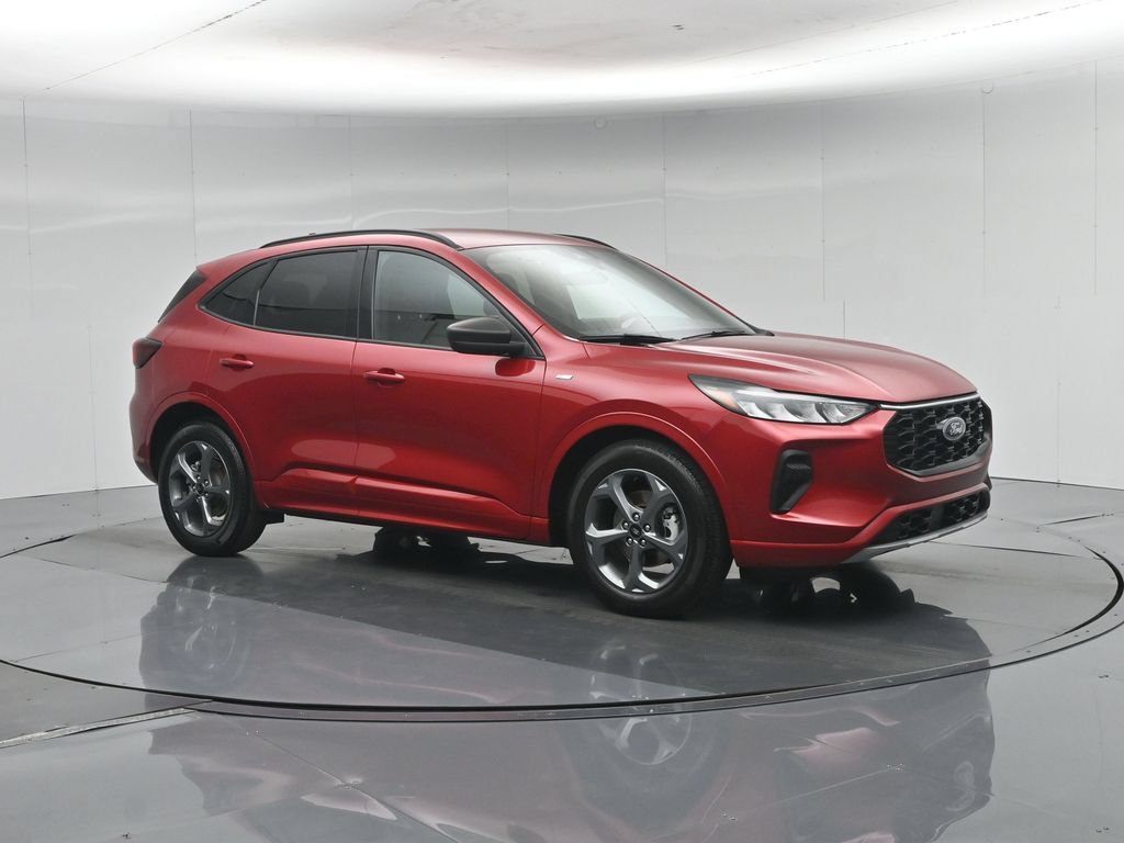 Used 2023 Ford Escape ST-Line w/ Tech Pack #1 FWD image 25