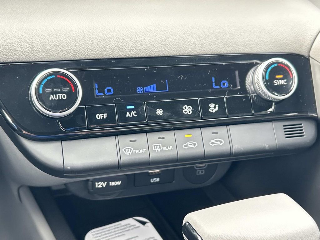 New 2026 Hyundai Elantra Sport FWD image 25