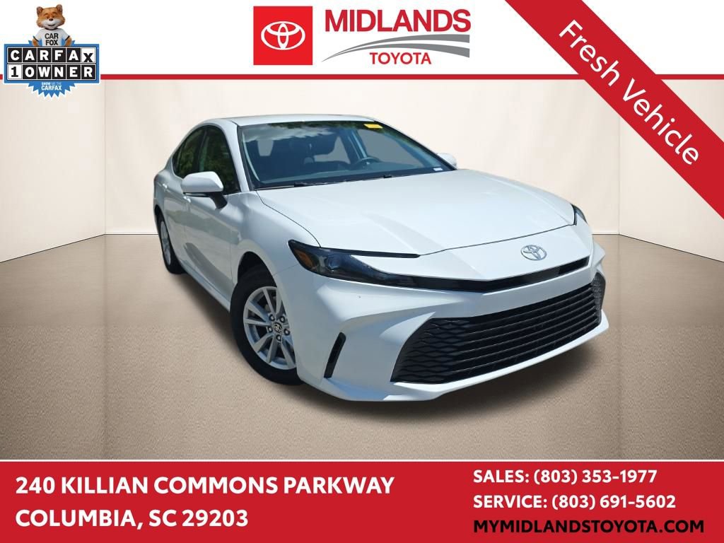 Used 2026 Toyota Camry LE image 1