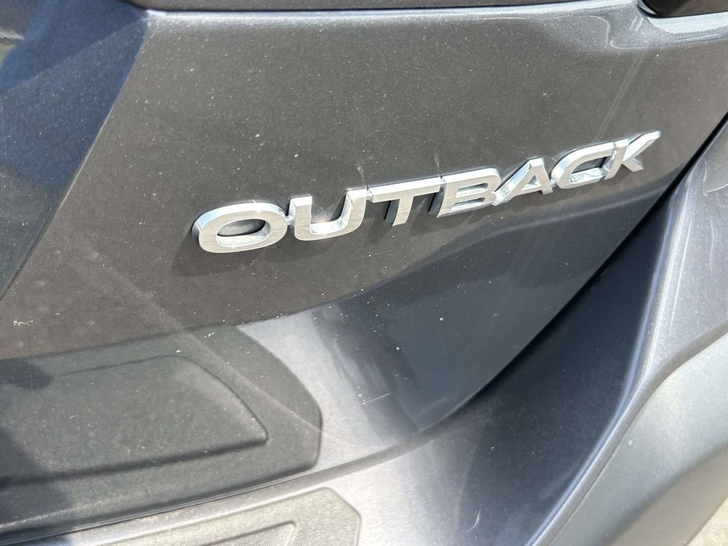 Certified 2025 Subaru Outback Limited AWD/4WD image 9