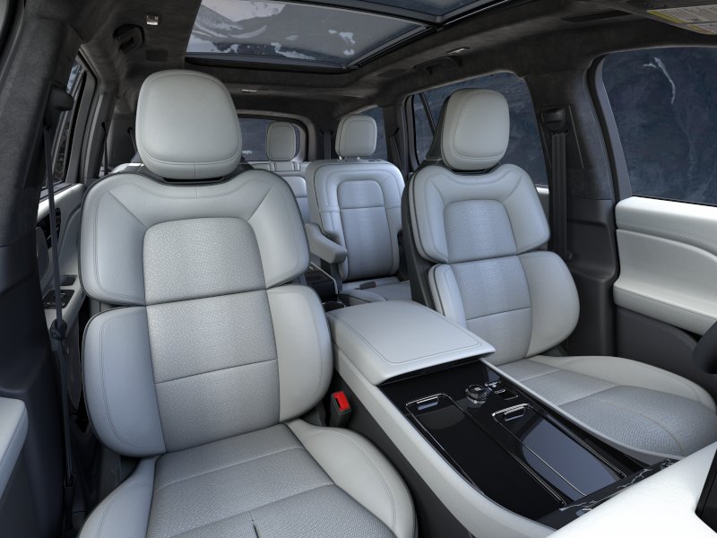 New 2026 Lincoln Aviator Black Label w/ Black Label Special Edition AWD/4WD image 10