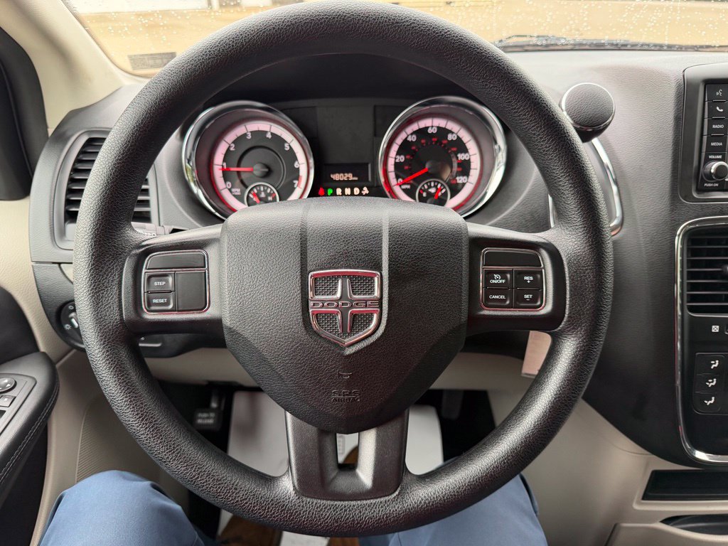 Used 2018 Dodge Grand Caravan SE FWD image 13