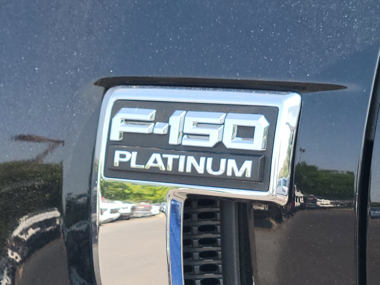 Used 2021 Ford F150 Platinum w/ Equipment Group 701A High AWD/4WD image 13