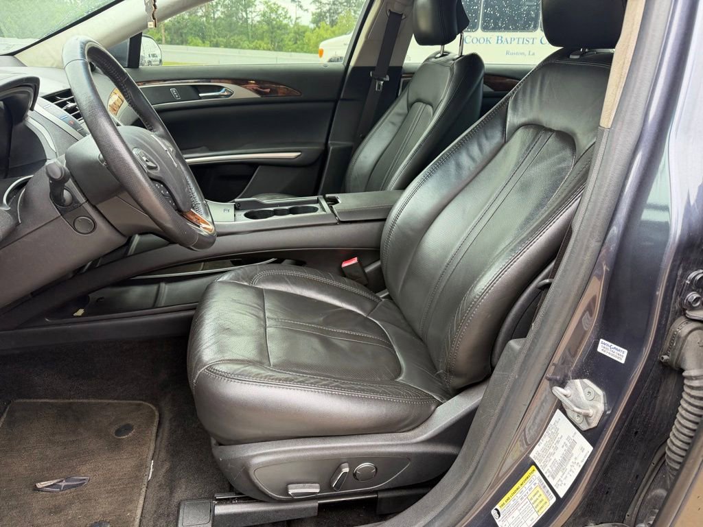 Used 2014 Lincoln MKZ Hybrid w/ Equipment Group 202A Reserve FWD image 10
