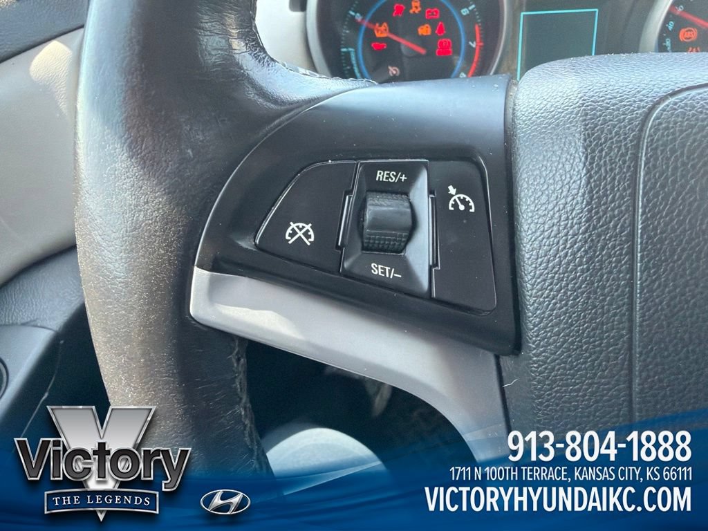 Used 2014 Chevrolet Cruze LT FWD image 11