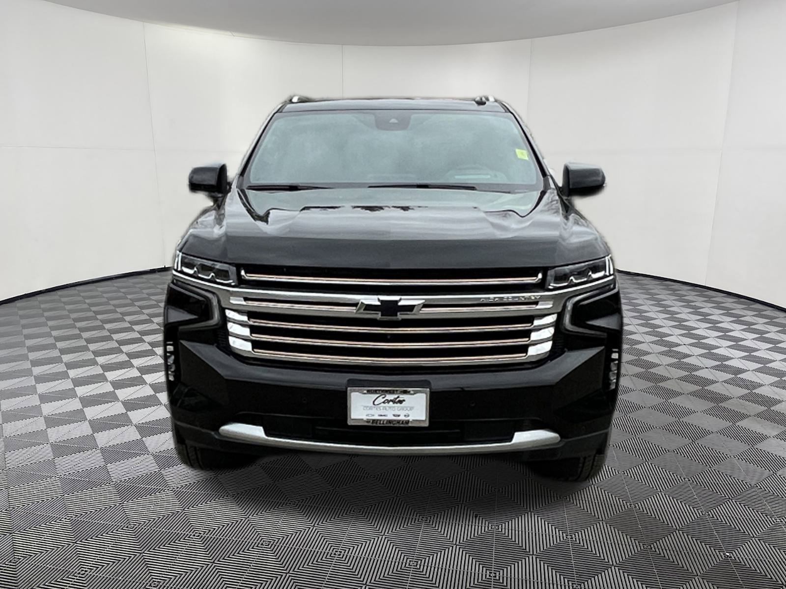Used 2024 Chevrolet Tahoe High Country image 2
