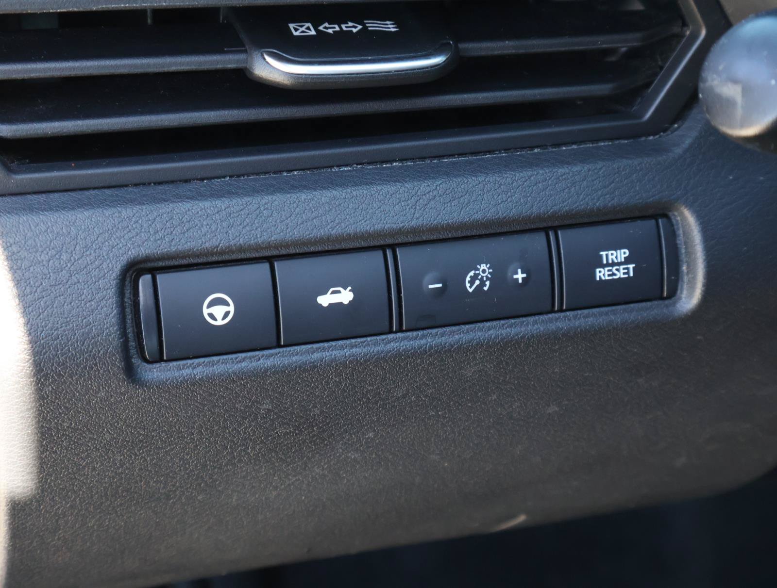 Used 2021 Nissan Altima 2.5 SL AWD/4WD image 22
