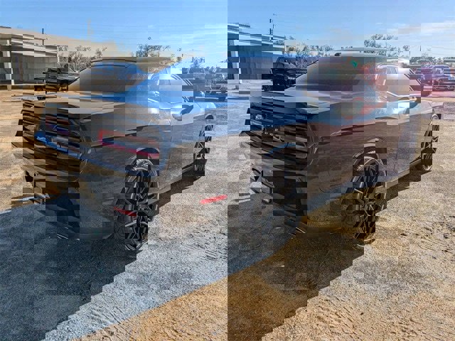 Used 2023 Dodge Challenger SXT image 4