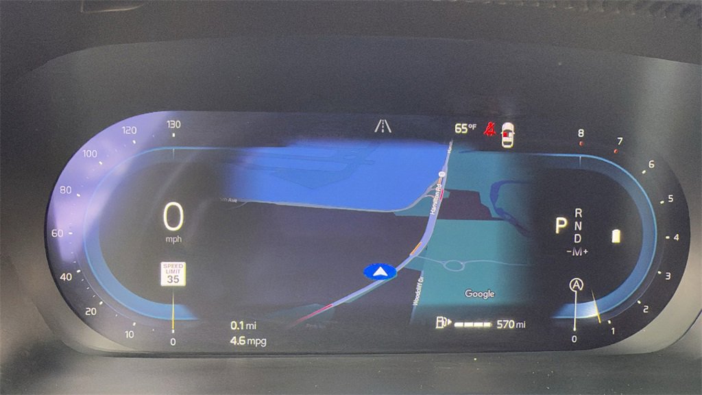 Certified 2025 Volvo XC40 B5 Plus image 16